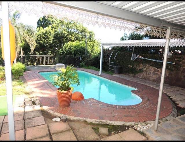 4 BEDROOM HOUSE FOR SALE IN NORTHDENE